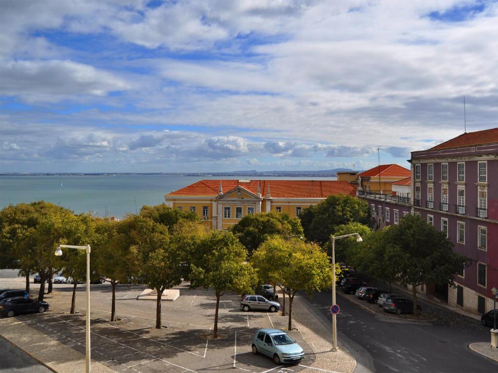 Hello Lisbon Santa Apolonia Apartments Exterior photo